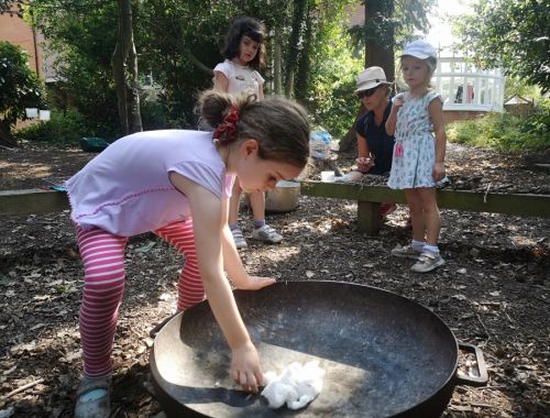 Forest school Summer Club Rydes Hill 1c