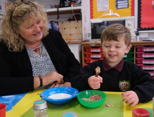 Nursery baking poppies Rydes hill prep 3 of 20