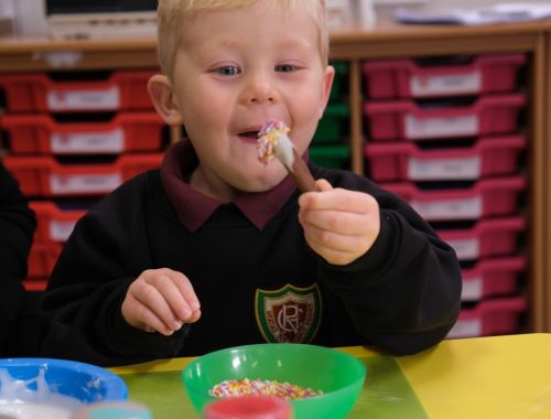 Nursery baking poppies Rydes hill prep 8 of 20