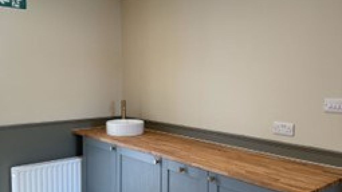 Pips Milk Station